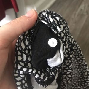 Lululemon wunder under crop leggings size 6